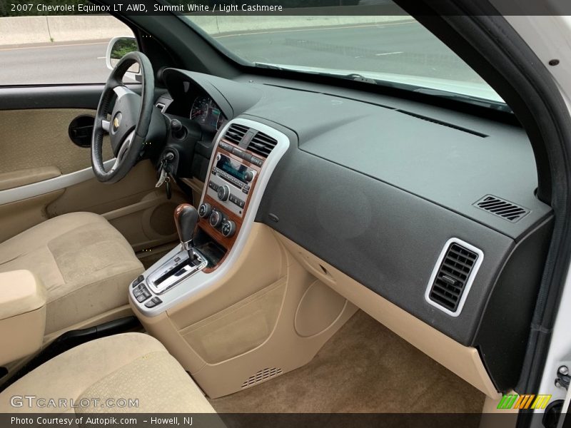 Summit White / Light Cashmere 2007 Chevrolet Equinox LT AWD
