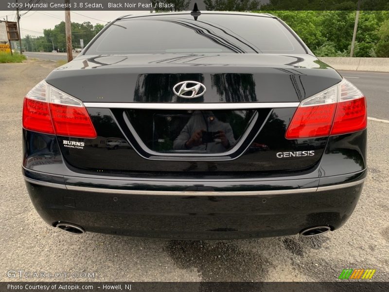 Black Noir Pearl / Black 2009 Hyundai Genesis 3.8 Sedan