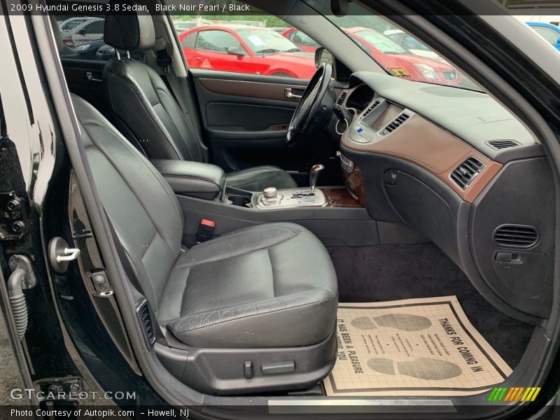 Black Noir Pearl / Black 2009 Hyundai Genesis 3.8 Sedan