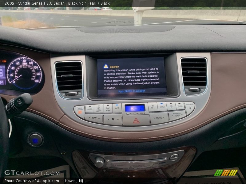 Black Noir Pearl / Black 2009 Hyundai Genesis 3.8 Sedan