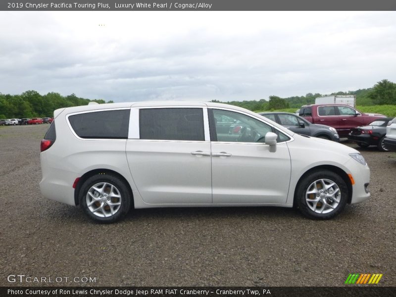 Luxury White Pearl / Cognac/Alloy 2019 Chrysler Pacifica Touring Plus