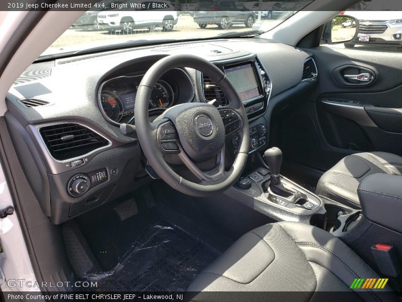 Bright White / Black 2019 Jeep Cherokee Limited 4x4