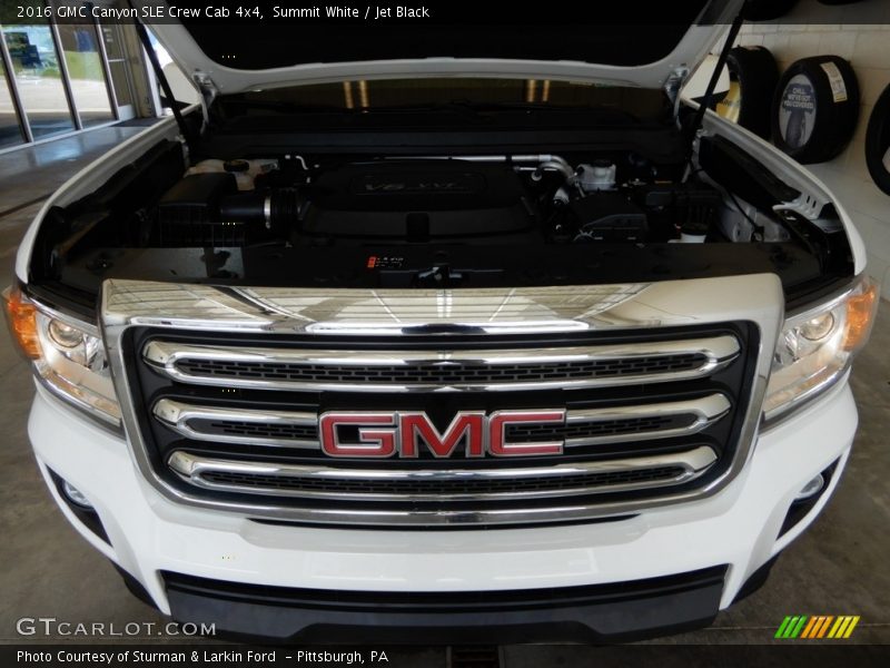 Summit White / Jet Black 2016 GMC Canyon SLE Crew Cab 4x4