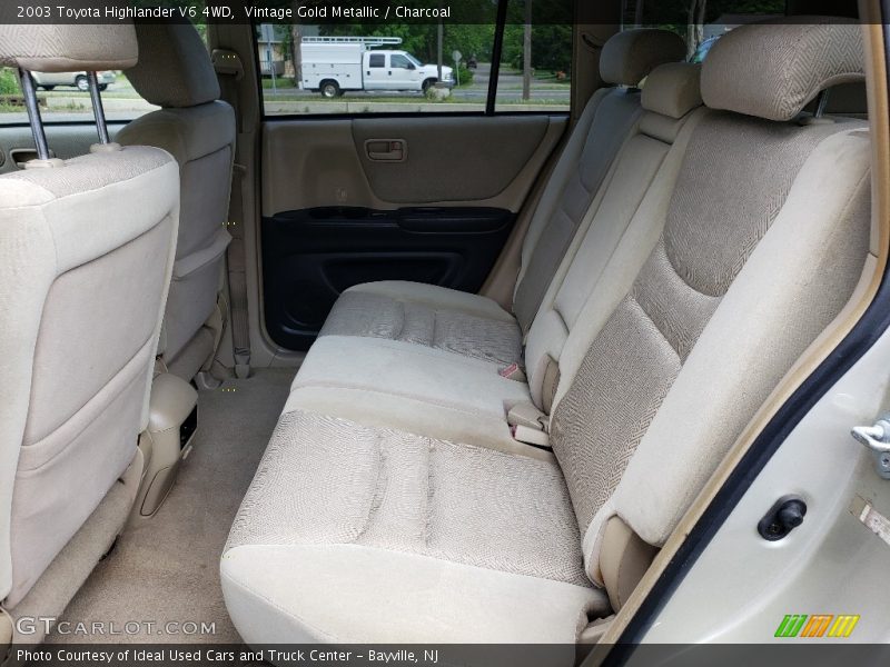 Vintage Gold Metallic / Charcoal 2003 Toyota Highlander V6 4WD