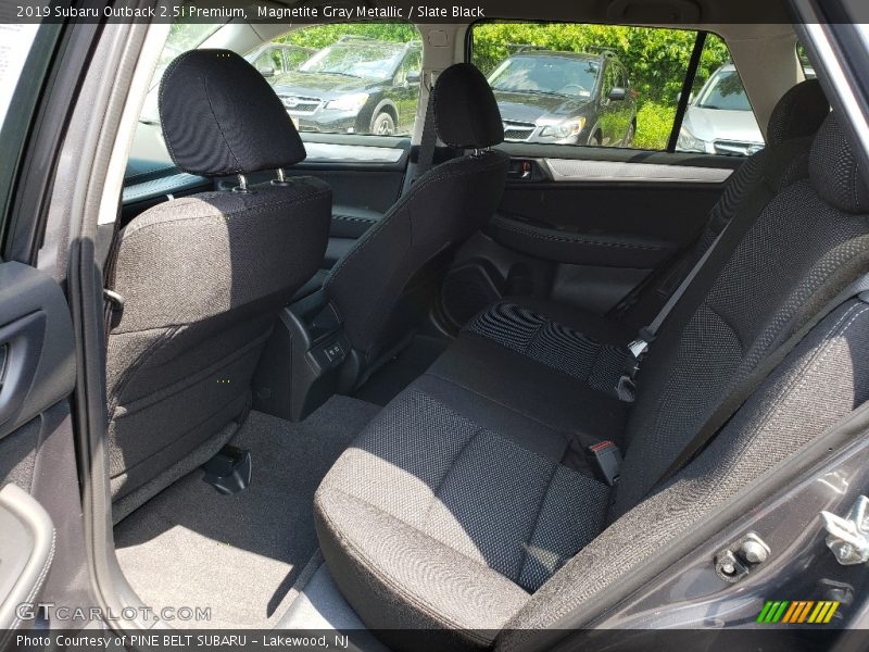 Magnetite Gray Metallic / Slate Black 2019 Subaru Outback 2.5i Premium