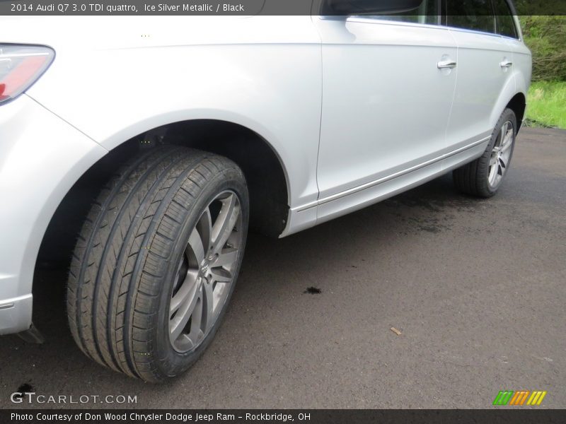 Ice Silver Metallic / Black 2014 Audi Q7 3.0 TDI quattro