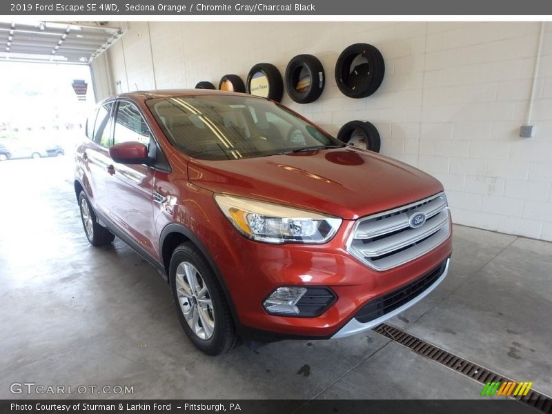 Sedona Orange / Chromite Gray/Charcoal Black 2019 Ford Escape SE 4WD