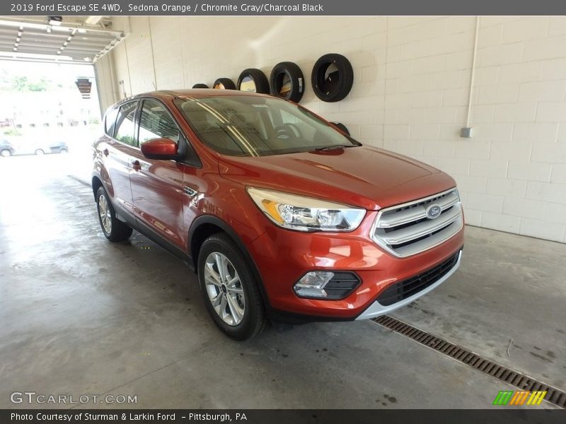 Sedona Orange / Chromite Gray/Charcoal Black 2019 Ford Escape SE 4WD