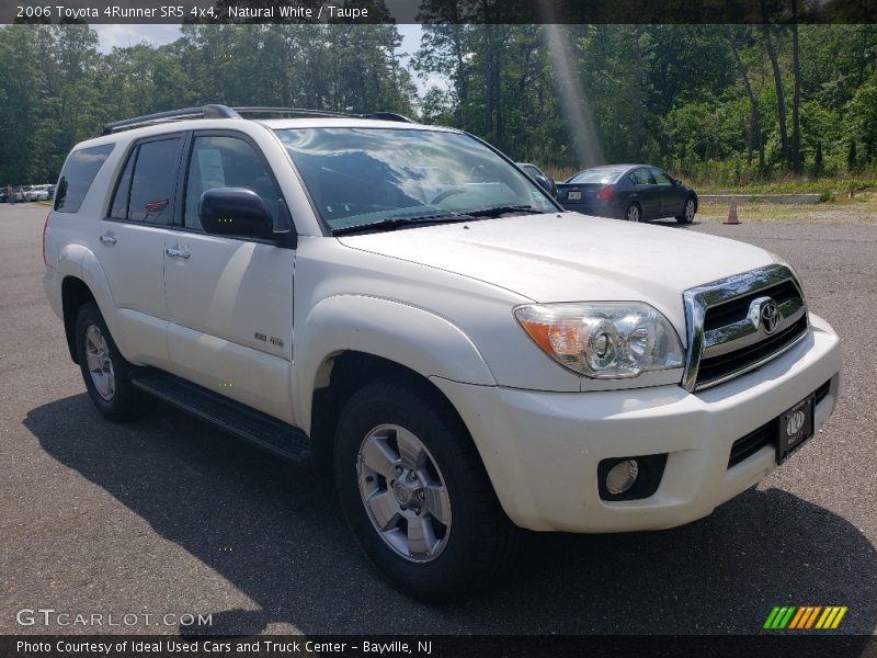 Natural White / Taupe 2006 Toyota 4Runner SR5 4x4