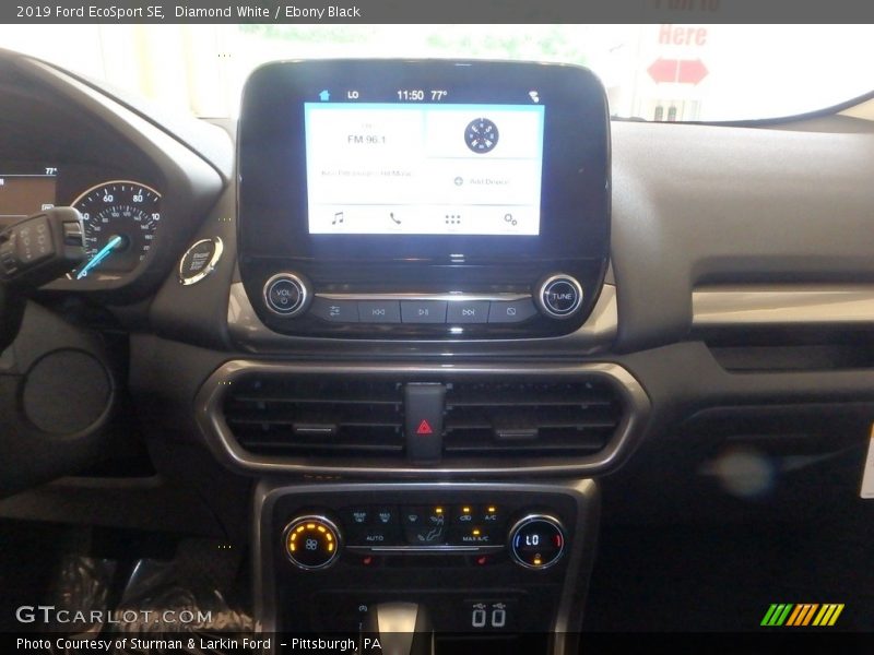 Diamond White / Ebony Black 2019 Ford EcoSport SE
