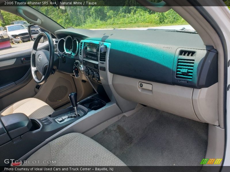 Natural White / Taupe 2006 Toyota 4Runner SR5 4x4