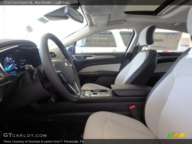 Blue Metallic / Light Putty 2019 Ford Fusion SE