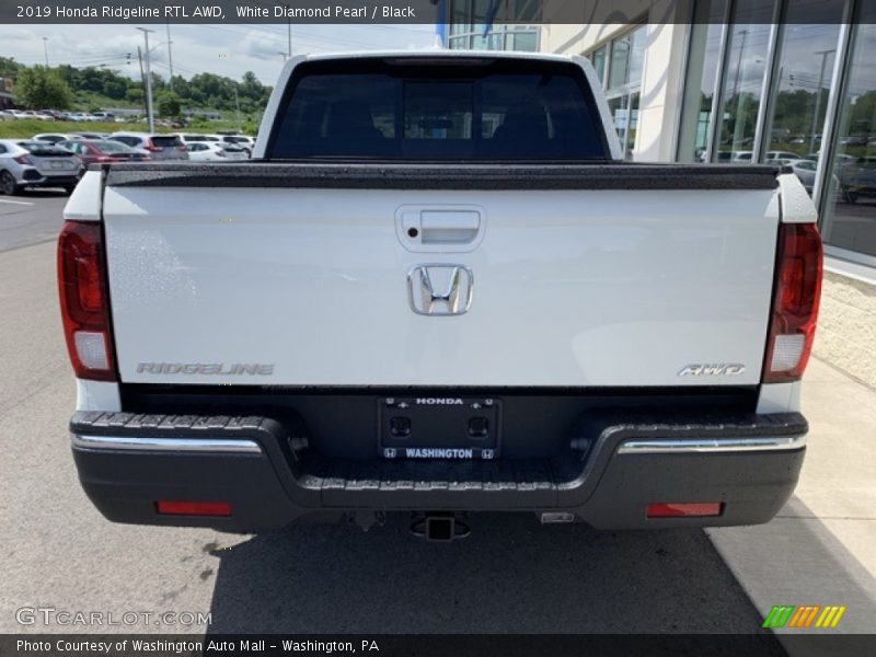 White Diamond Pearl / Black 2019 Honda Ridgeline RTL AWD