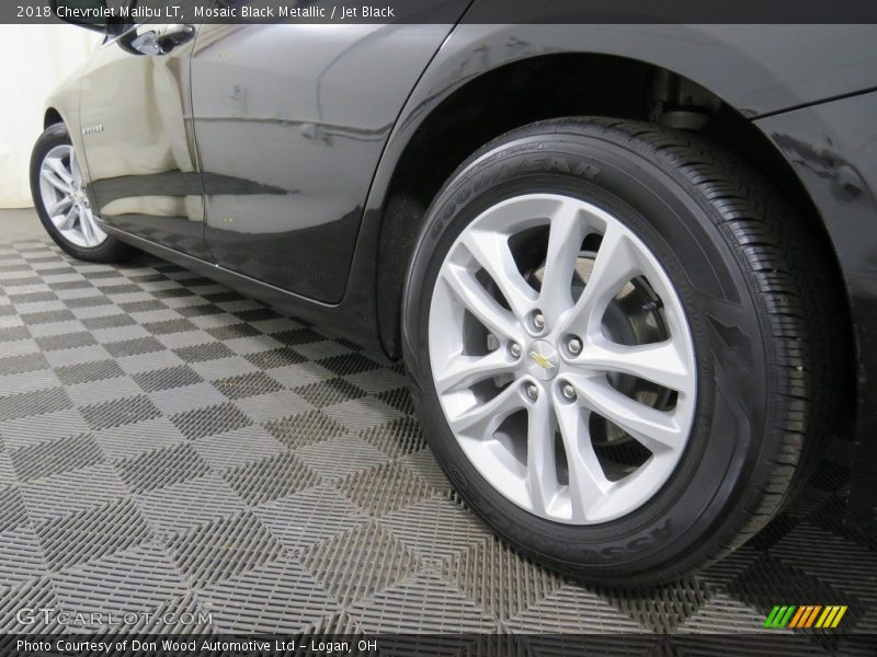 Mosaic Black Metallic / Jet Black 2018 Chevrolet Malibu LT