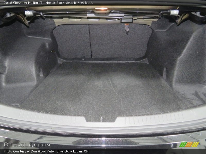 Mosaic Black Metallic / Jet Black 2018 Chevrolet Malibu LT