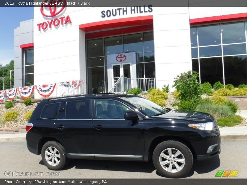 Black / Black 2013 Toyota Highlander SE 4WD