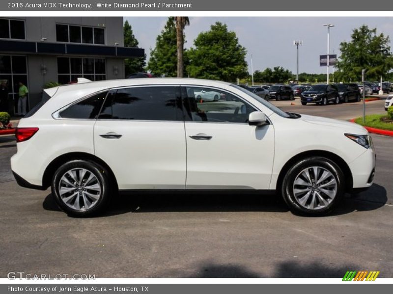 White Diamond Pearl / Parchment 2016 Acura MDX Technology