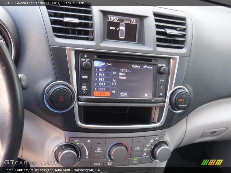 Black / Black 2013 Toyota Highlander SE 4WD