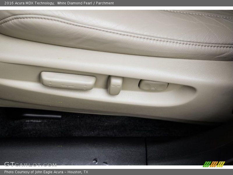 White Diamond Pearl / Parchment 2016 Acura MDX Technology