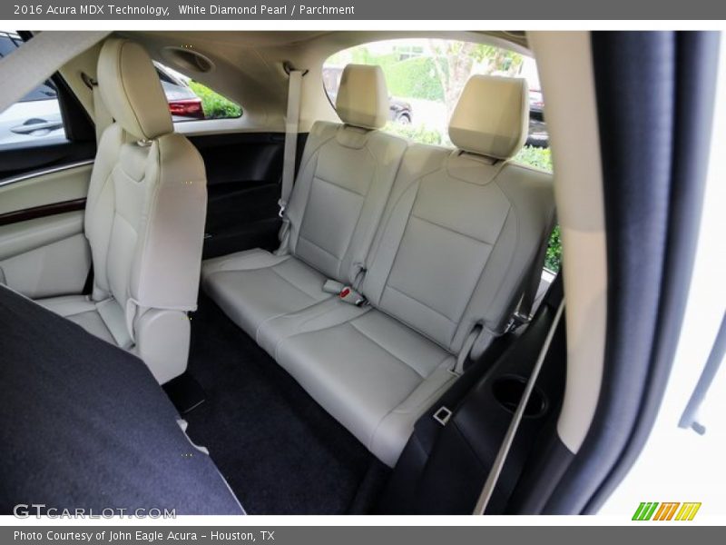 White Diamond Pearl / Parchment 2016 Acura MDX Technology