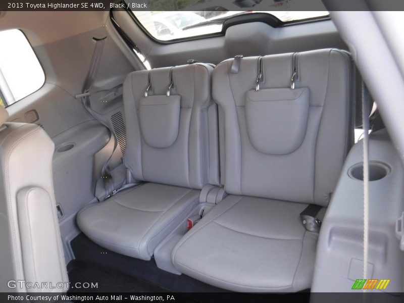 Black / Black 2013 Toyota Highlander SE 4WD