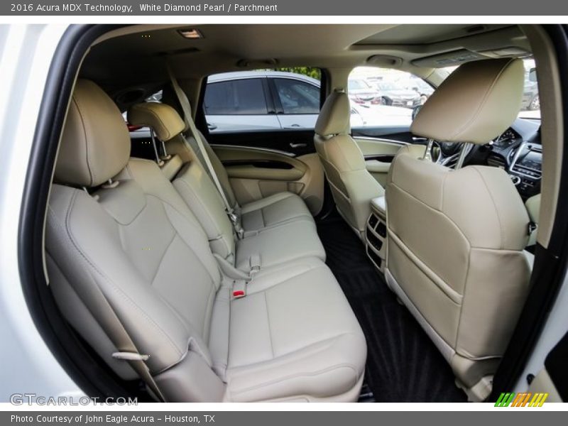 White Diamond Pearl / Parchment 2016 Acura MDX Technology