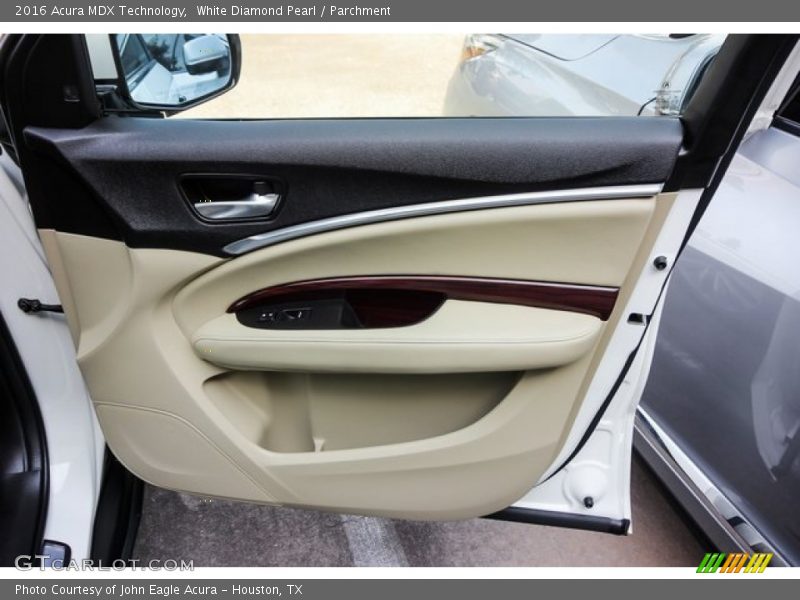 White Diamond Pearl / Parchment 2016 Acura MDX Technology