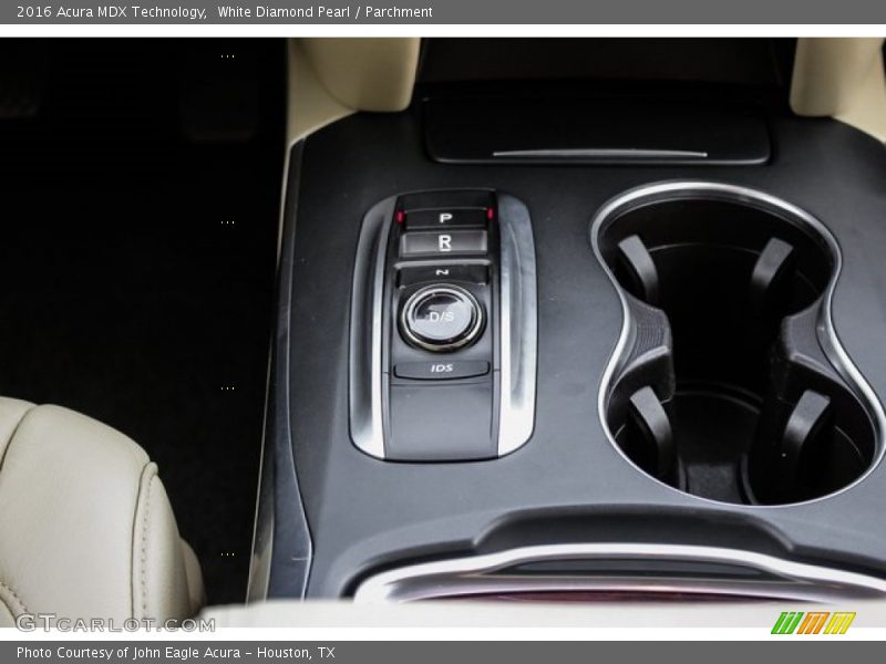 White Diamond Pearl / Parchment 2016 Acura MDX Technology
