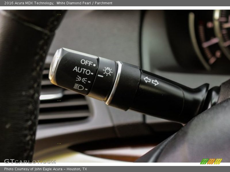White Diamond Pearl / Parchment 2016 Acura MDX Technology