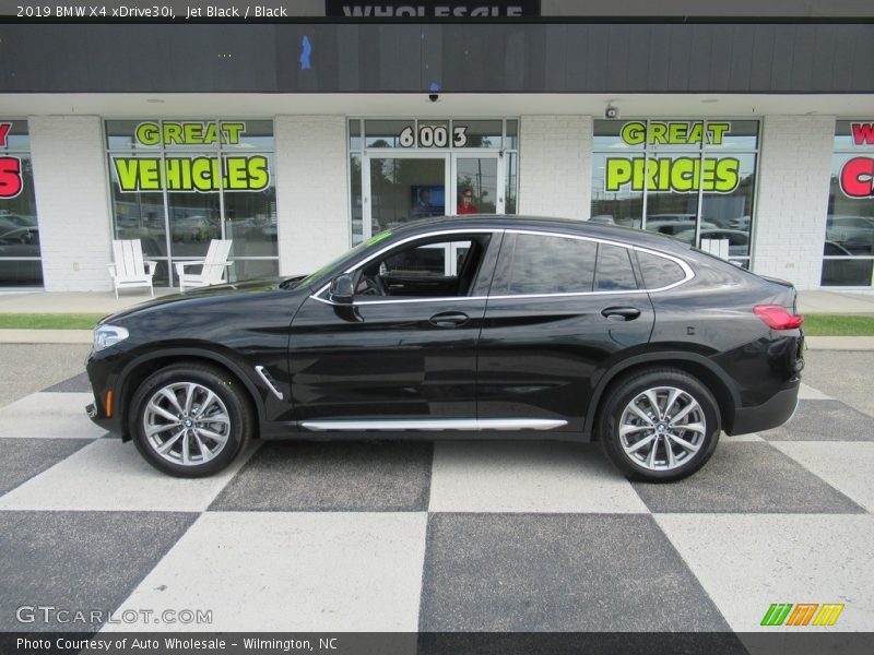 Jet Black / Black 2019 BMW X4 xDrive30i