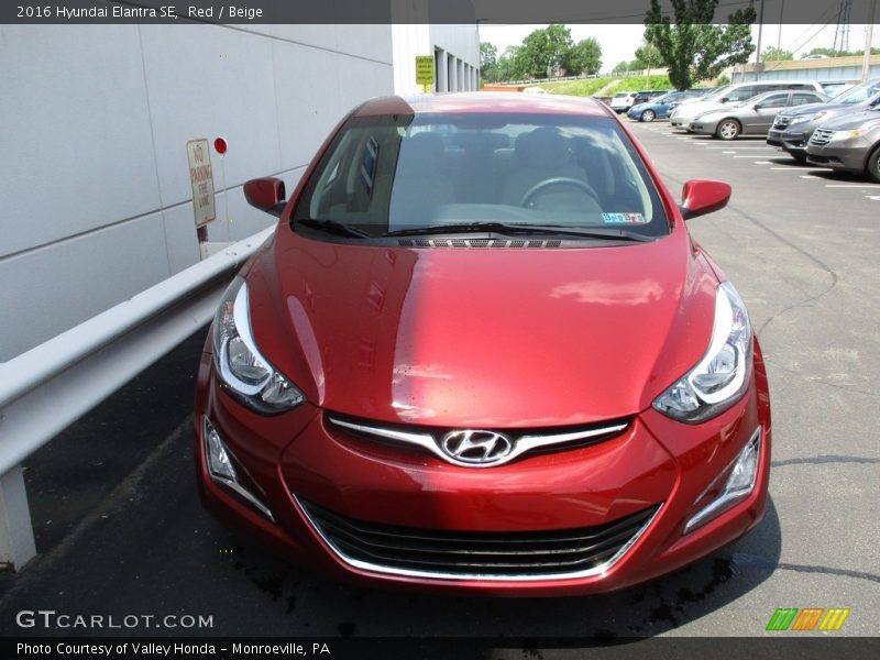 Red / Beige 2016 Hyundai Elantra SE