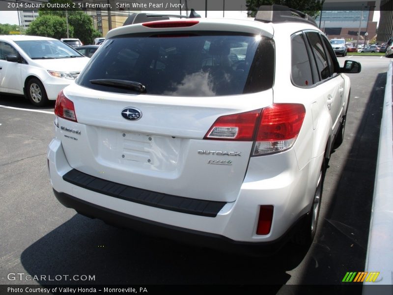 Satin White Pearl / Ivory 2014 Subaru Outback 2.5i Premium