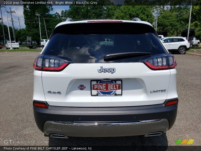 Bright White / Black/Ski Grey 2019 Jeep Cherokee Limited 4x4