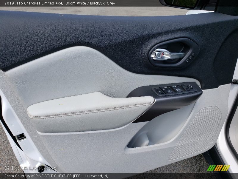 Bright White / Black/Ski Grey 2019 Jeep Cherokee Limited 4x4