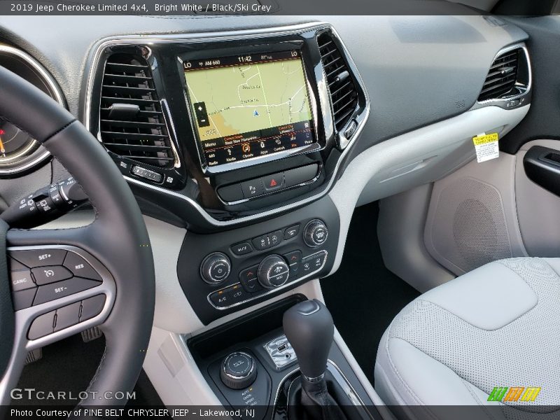 Bright White / Black/Ski Grey 2019 Jeep Cherokee Limited 4x4