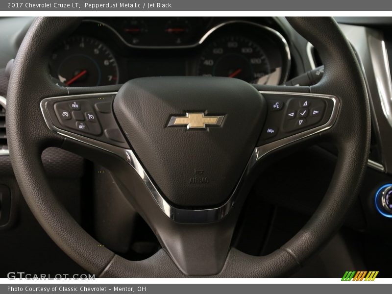 Pepperdust Metallic / Jet Black 2017 Chevrolet Cruze LT