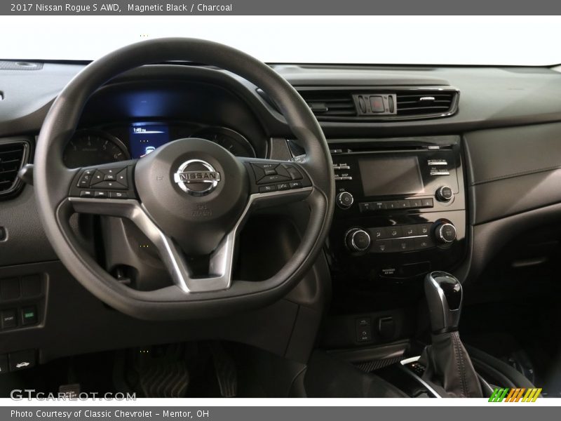 Magnetic Black / Charcoal 2017 Nissan Rogue S AWD