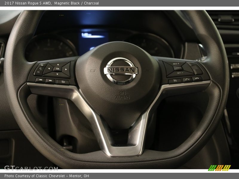 Magnetic Black / Charcoal 2017 Nissan Rogue S AWD