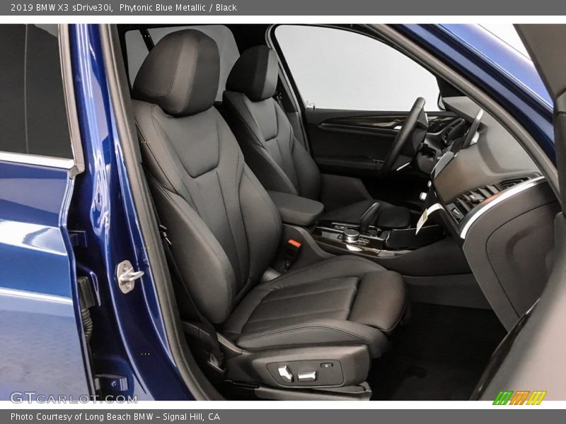Phytonic Blue Metallic / Black 2019 BMW X3 sDrive30i