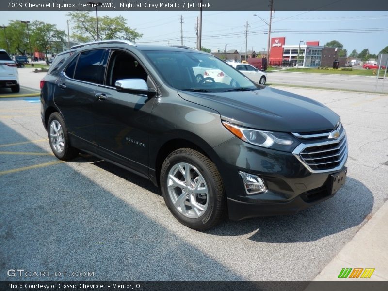 Front 3/4 View of 2019 Equinox Premier AWD