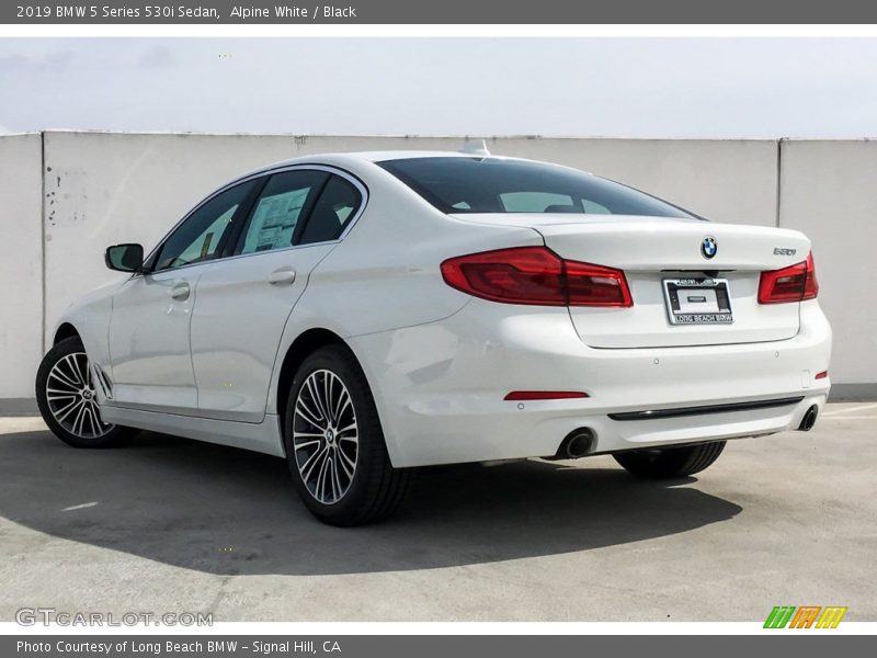 Alpine White / Black 2019 BMW 5 Series 530i Sedan