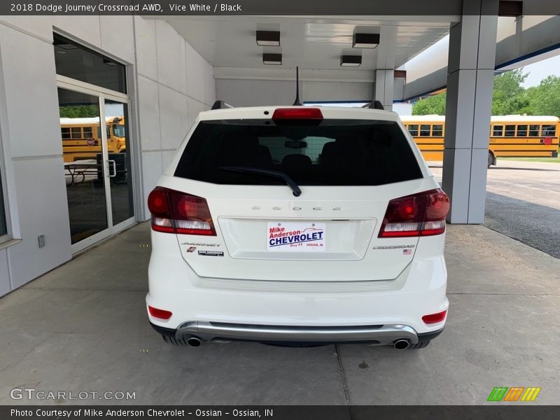 Vice White / Black 2018 Dodge Journey Crossroad AWD