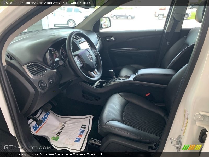 Vice White / Black 2018 Dodge Journey Crossroad AWD