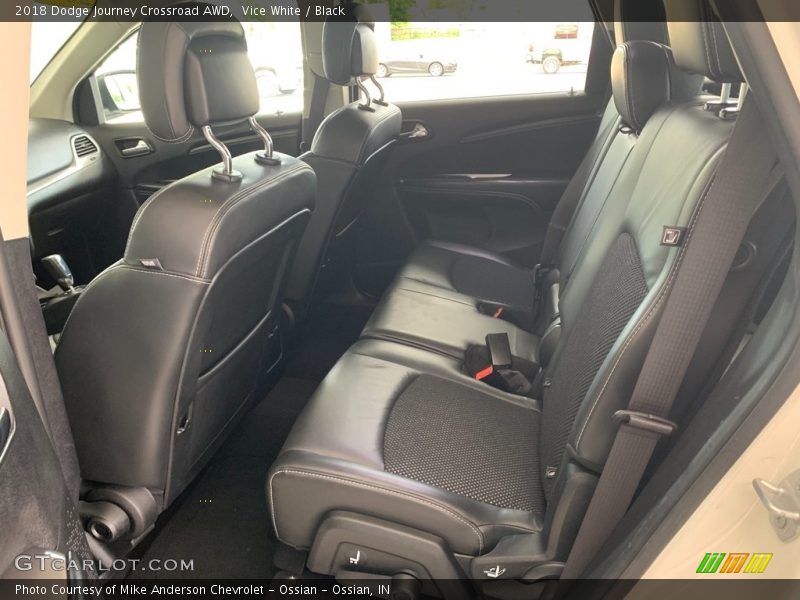 Vice White / Black 2018 Dodge Journey Crossroad AWD