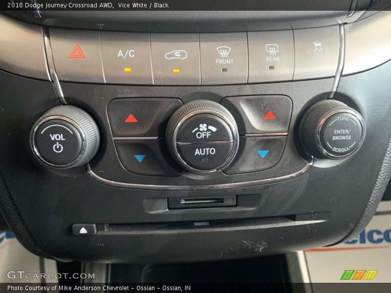Vice White / Black 2018 Dodge Journey Crossroad AWD