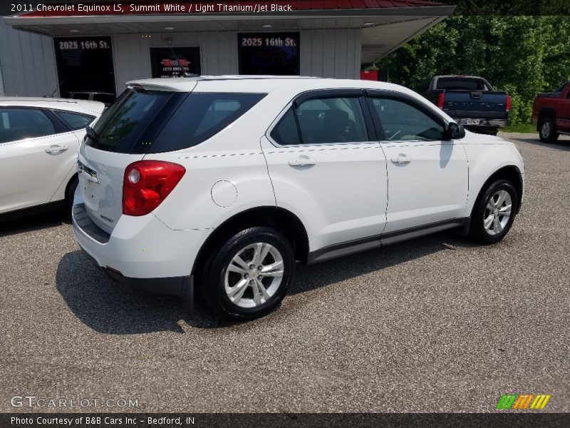 Summit White / Light Titanium/Jet Black 2011 Chevrolet Equinox LS