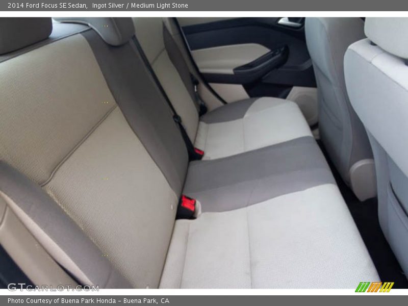 Ingot Silver / Medium Light Stone 2014 Ford Focus SE Sedan