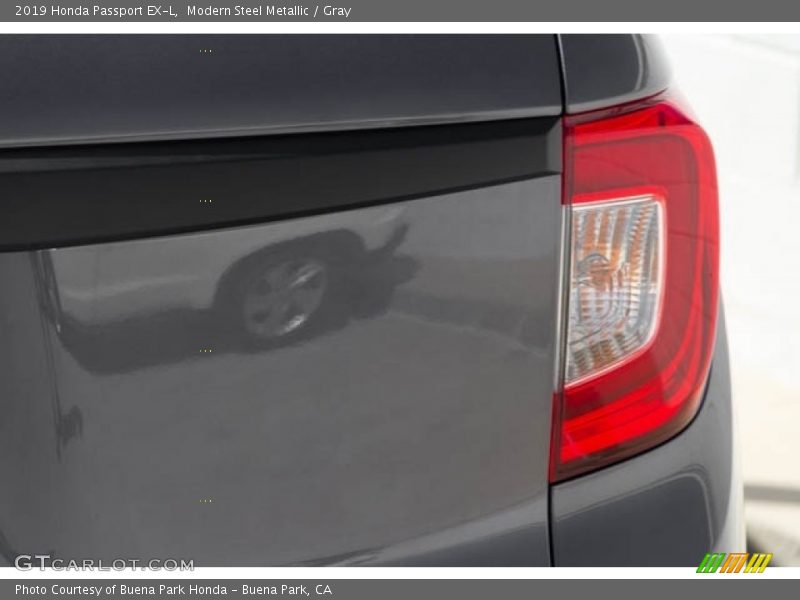 Modern Steel Metallic / Gray 2019 Honda Passport EX-L