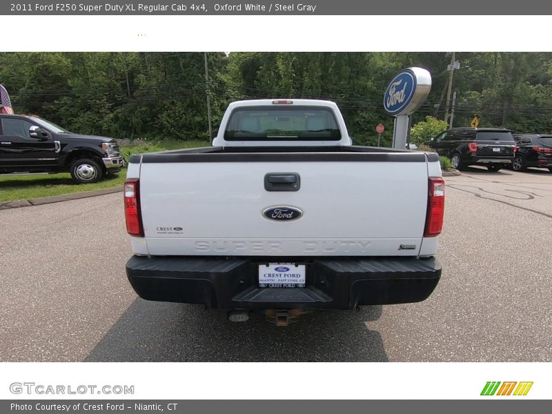 Oxford White / Steel Gray 2011 Ford F250 Super Duty XL Regular Cab 4x4