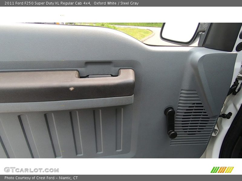 Oxford White / Steel Gray 2011 Ford F250 Super Duty XL Regular Cab 4x4